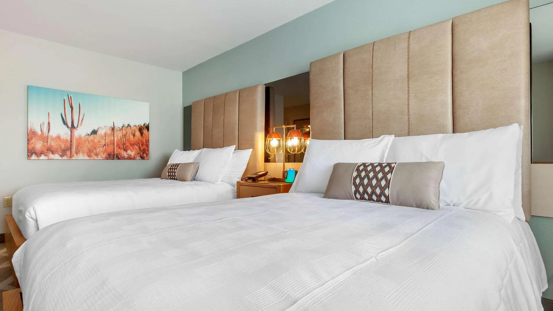 La Quinta Inn & Suites By Wyndham Tempe University, Phoenix Hotel